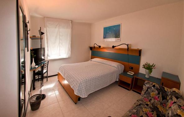 Albergo Alla Torre Caldonazzo Kültér fotó